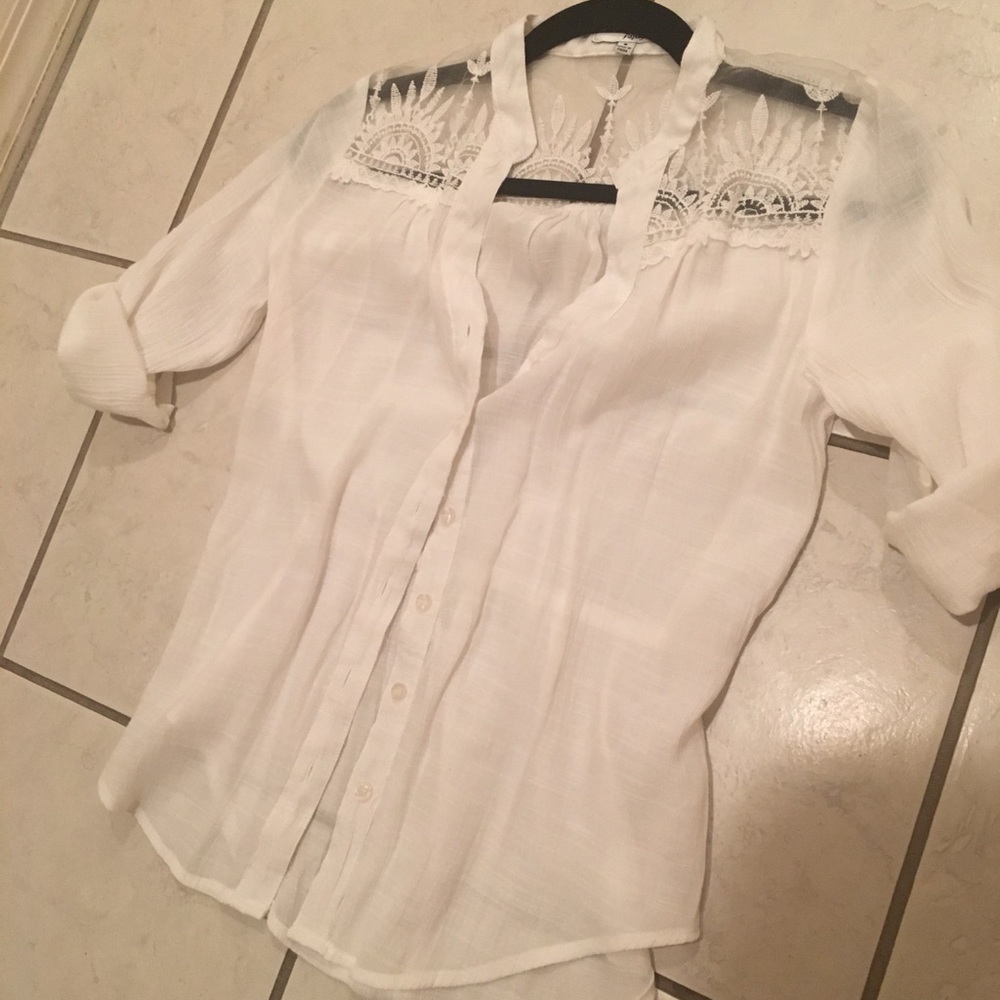 Papaya size small button down